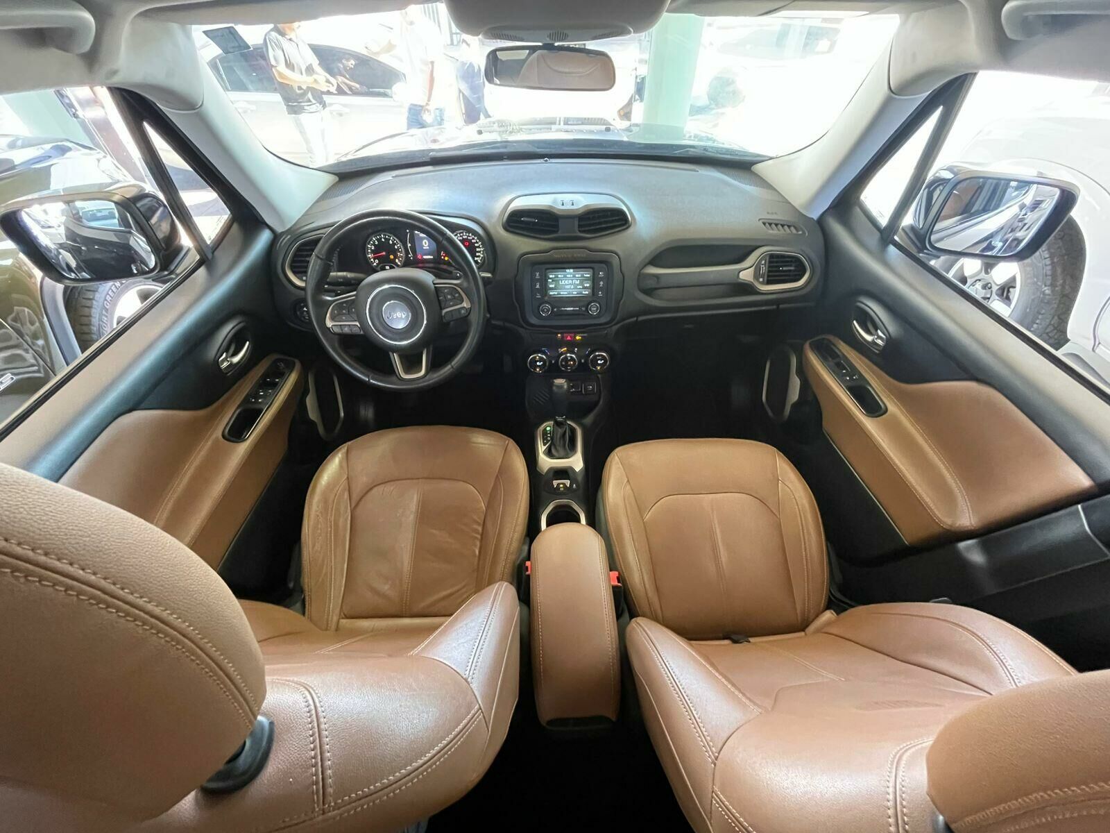 Imagem do veículo  JEEP RENEGADE LONGITUDE